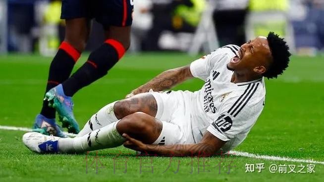 西媒：米利唐觉得韧带又断了 队医检查没有问题